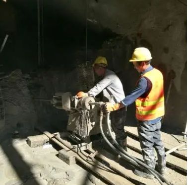 浈江水下抗分散灌浆料特点 水下不分散注浆料介绍